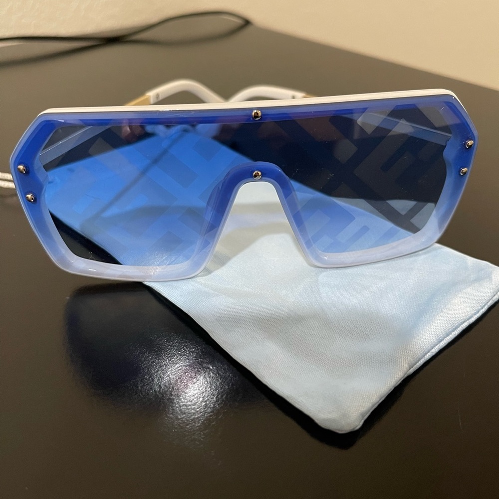 Fendi sunglasses